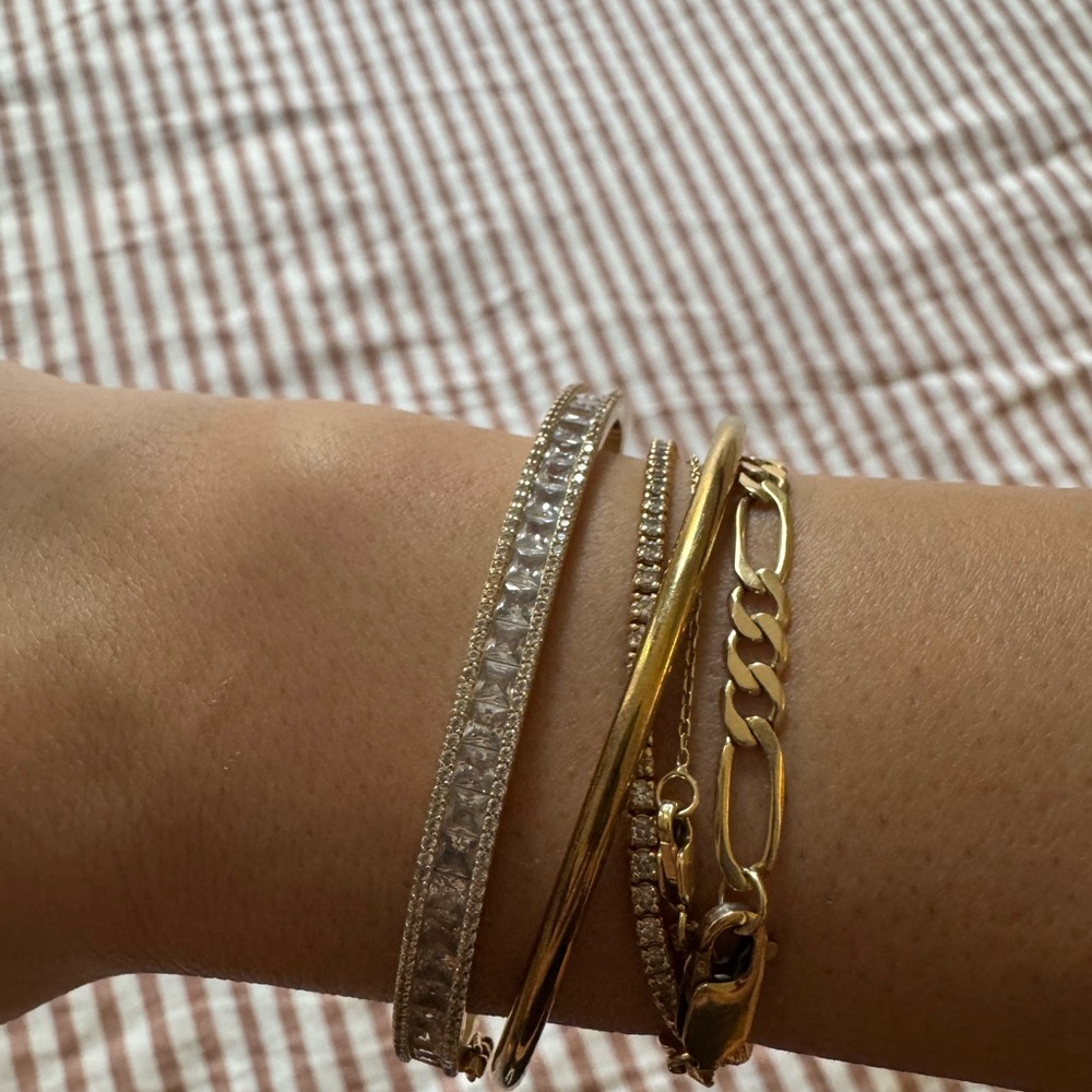 Gold plated bangle bracelet